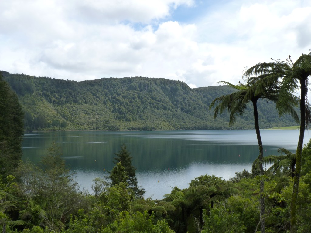 Lake Tikitapu, New Zealand